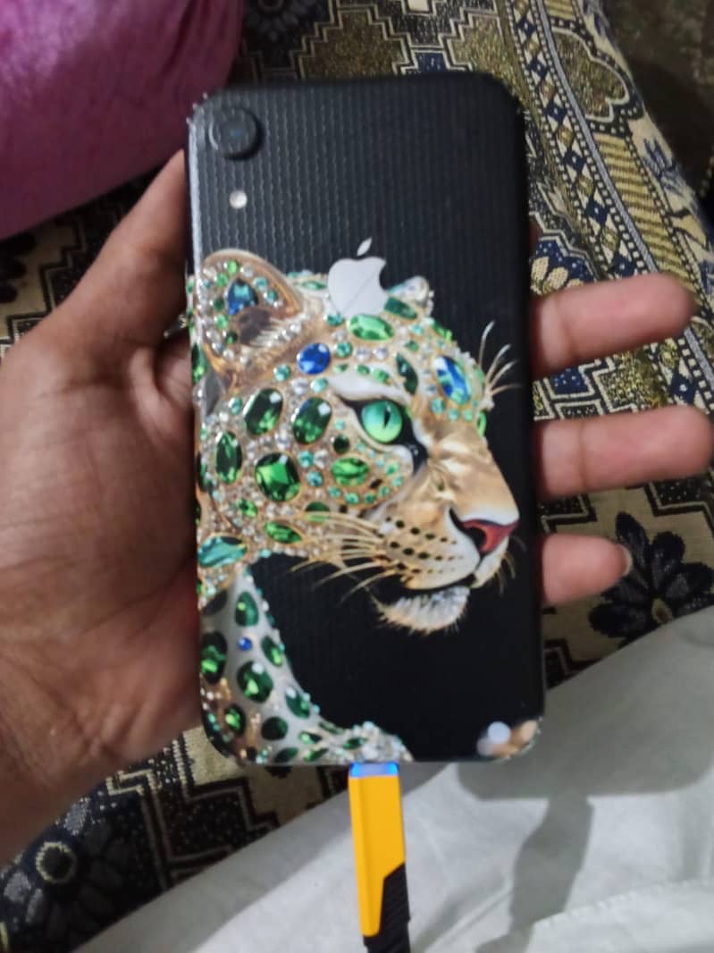 Apple iPhone XR 0