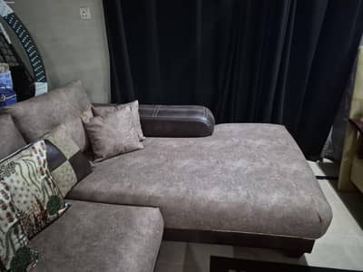 l-shaped 5- seater sofa