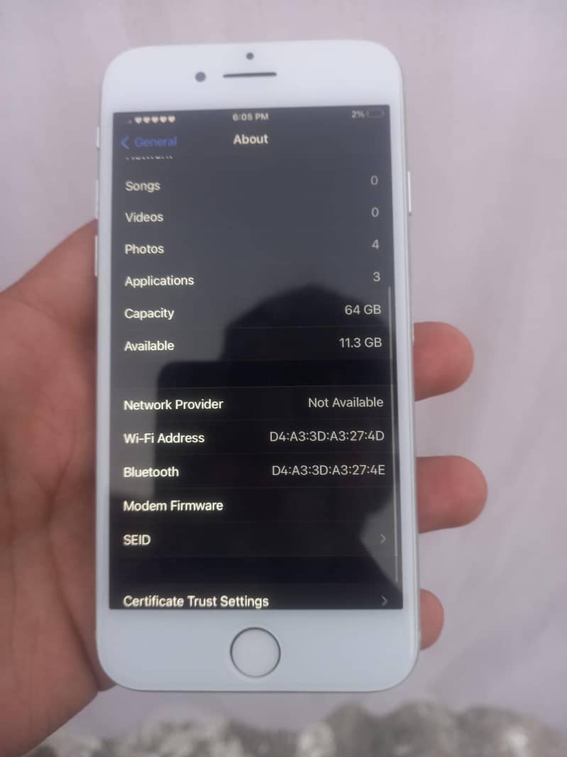 Apple iPhone 8 6