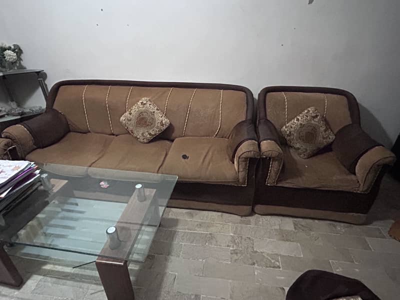7 seater sofa set with table 0