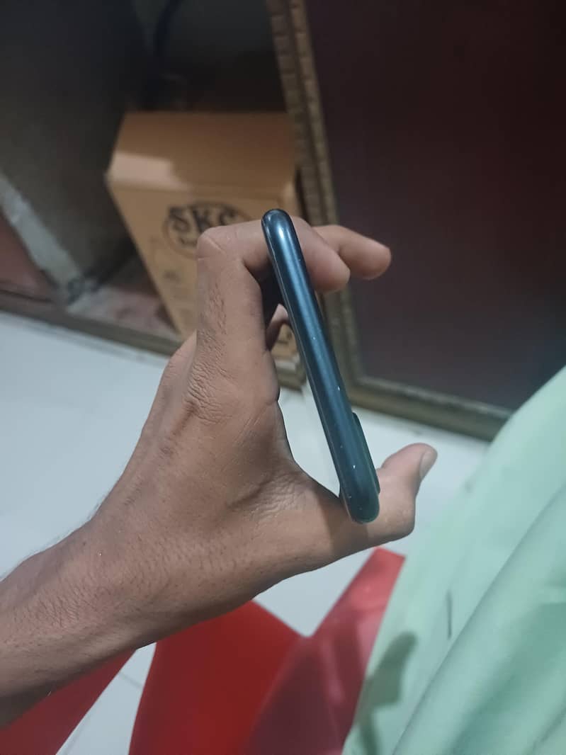 Apple iPhone 7 Plus 4