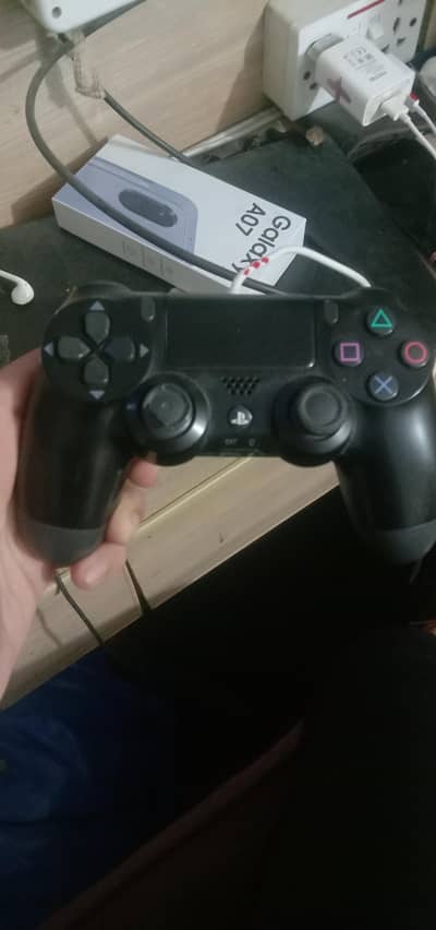 PS4 original controller 03134106828
