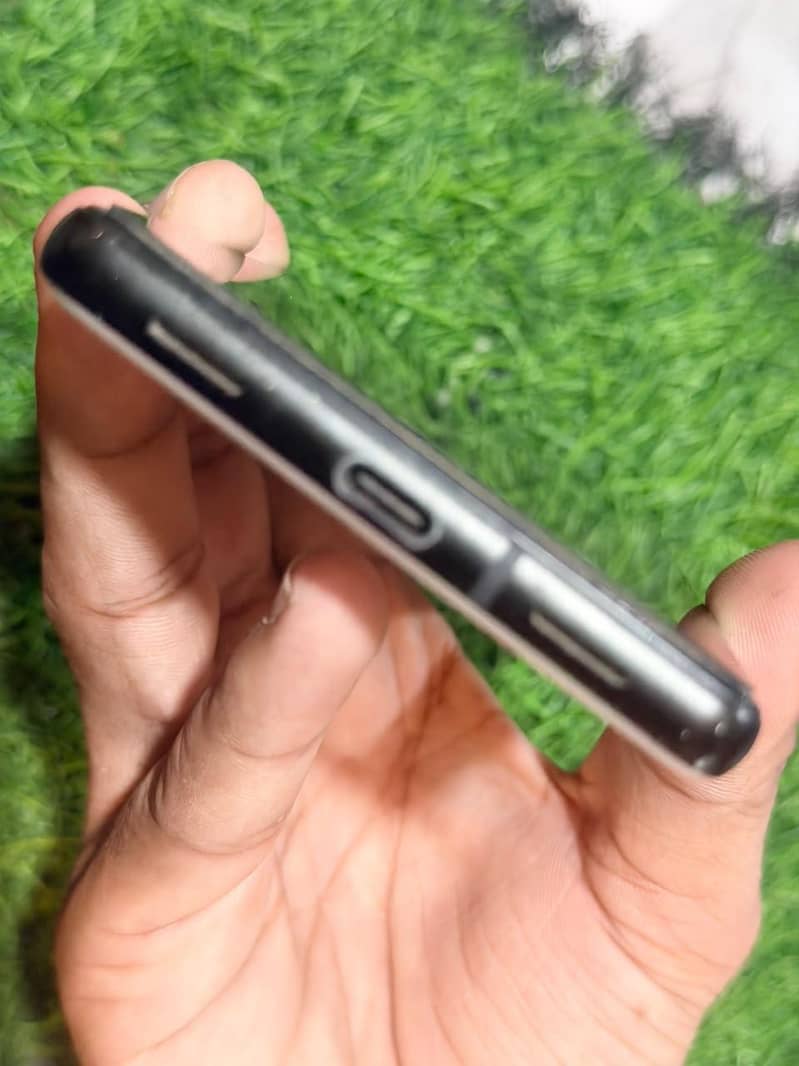 Google Pixel 6a 3