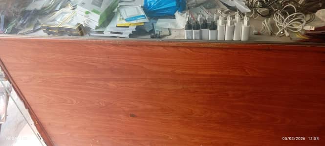 Mobile Shop Counters & Wall Almirahs
