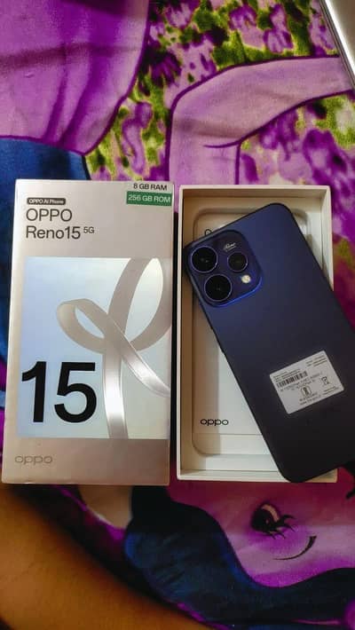 OPPO Reno 15