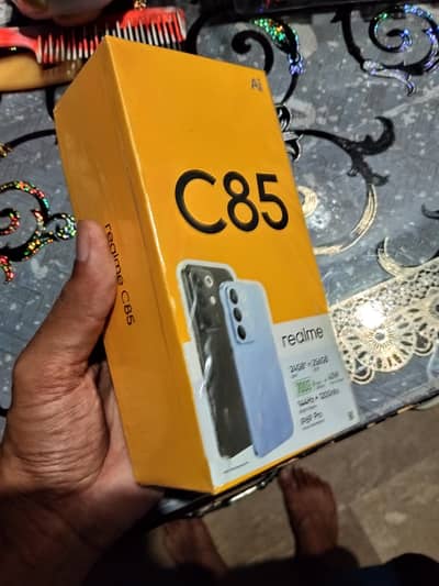Realme c85