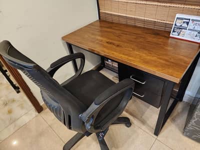 Office table & chair