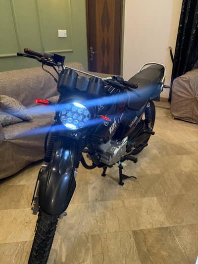 Yamaha YBR 125Cc