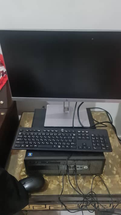 HP Core i5 - 16 GB RAM, 1 TB Hard, graphics card