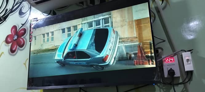Nobel original 43" inch borderless  slim body 10by10 condition