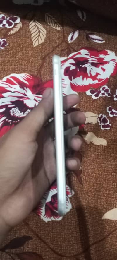 Apple iPhone 7 Plus pta 128 gb