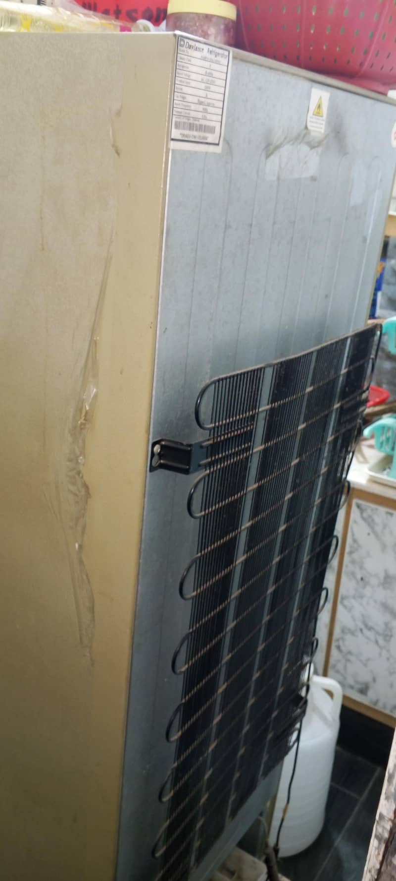 Dawlance Medium Size Fridge 4