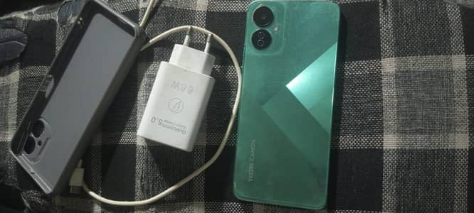 Tecno Camon 19