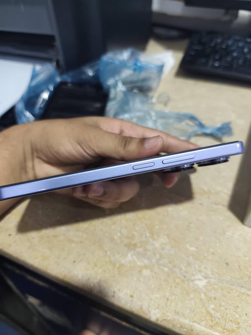 Xiaomi Redmi Note 13 Pro 4