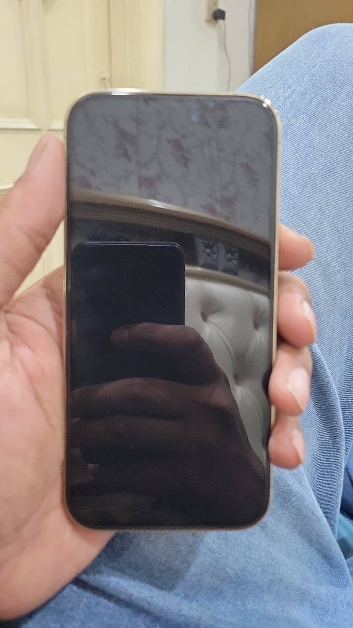 Apple iPhone 14 Pro 1