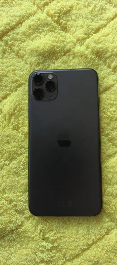 Apple iPhone XR