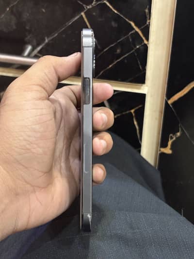 Apple iPhone 12 Pro
