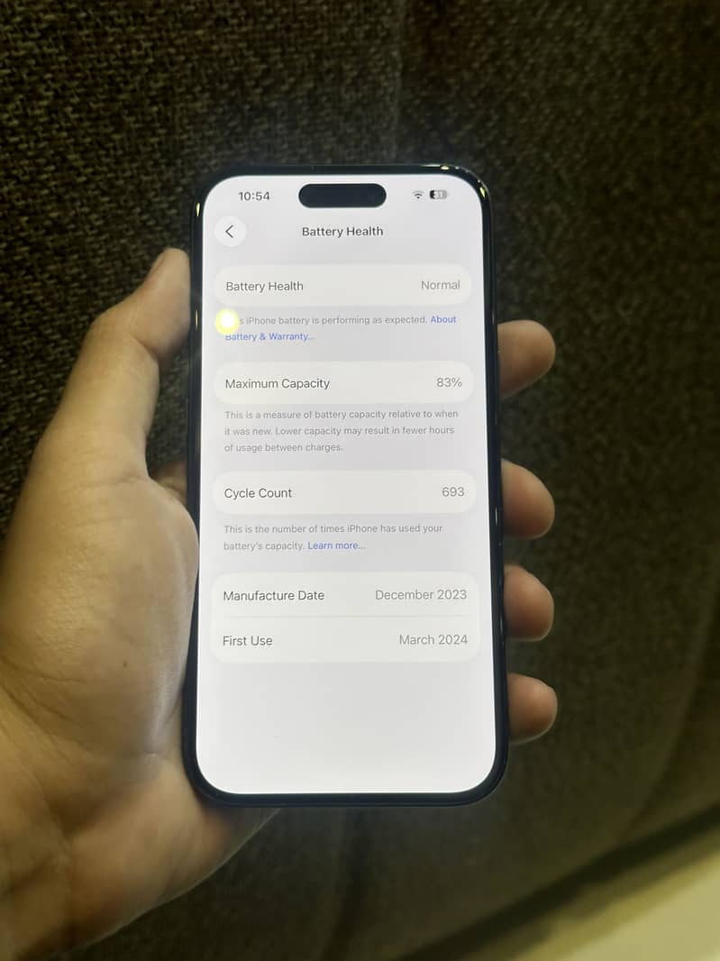 Apple iPhone 15 6