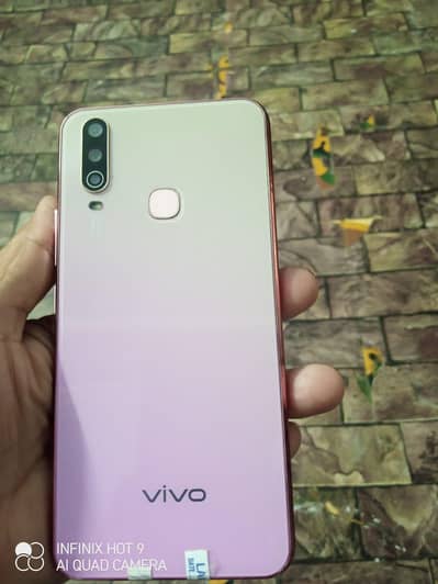 Vivo Y17