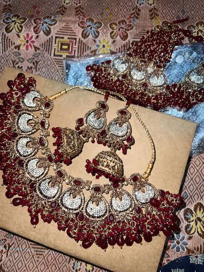 Brand New Bridal Jewellery Set for Sal