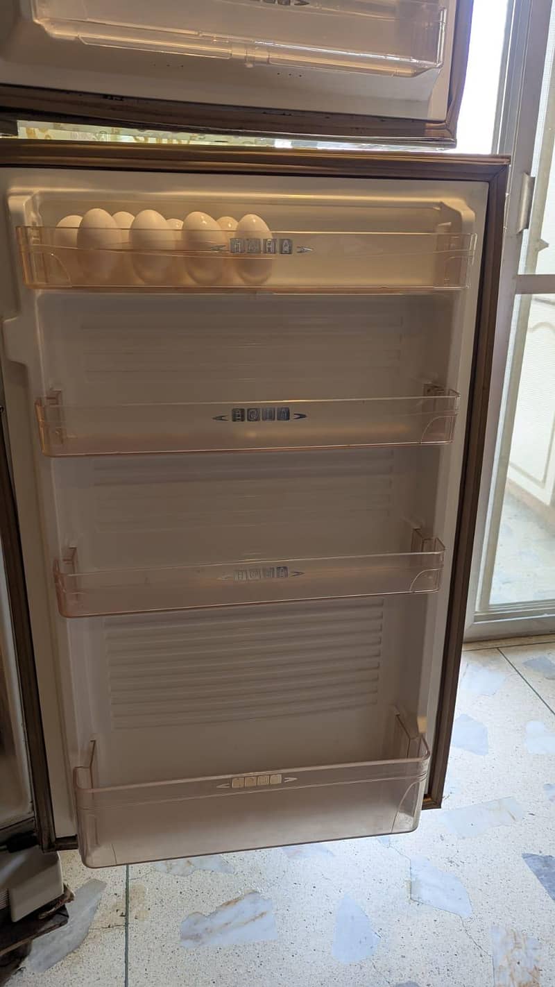 Dawlance Refrigerator 4