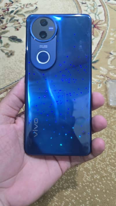 Vivo V50