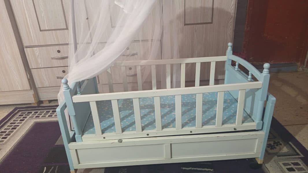 Baby cot 6