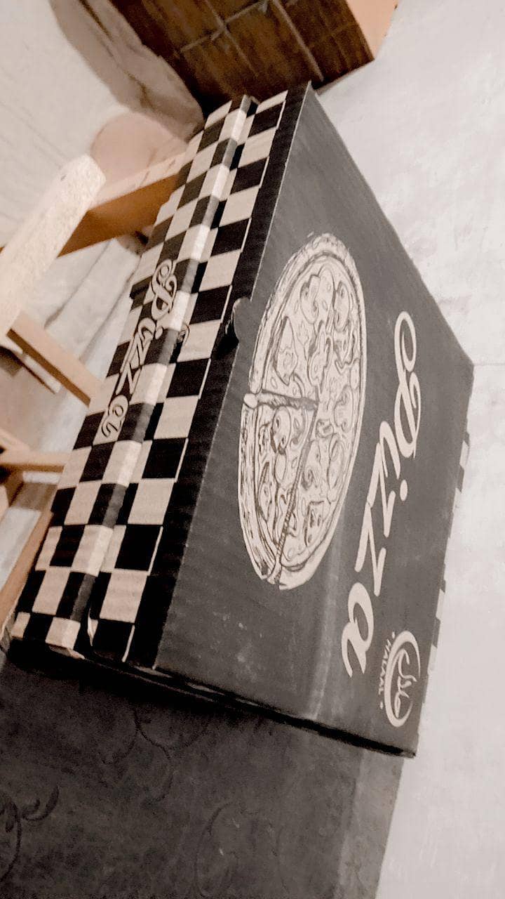 pizza box 1