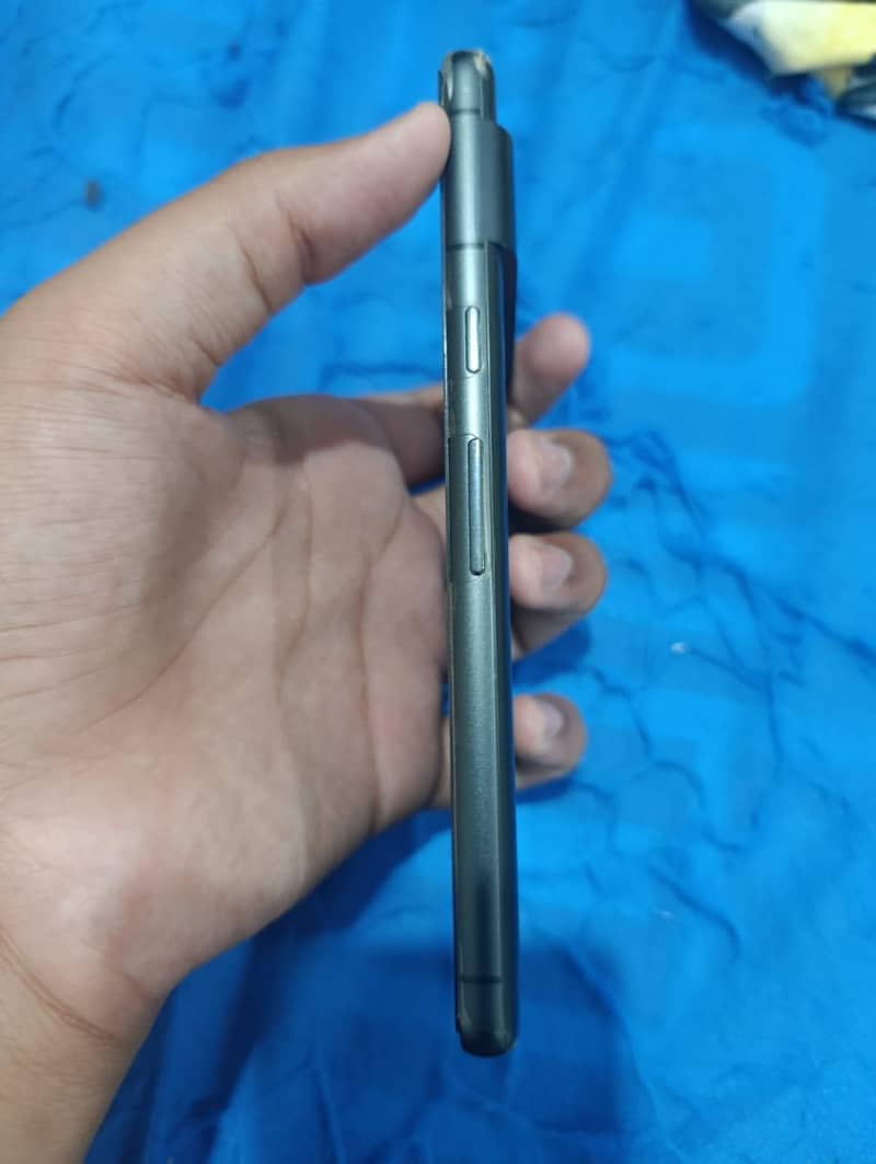 Google Pixel 7 5