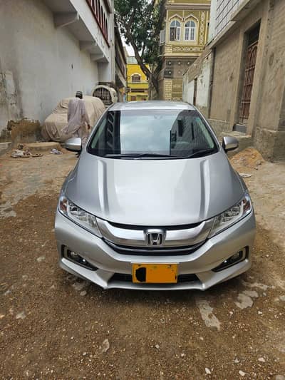 Honda Grace Hybrid 2017