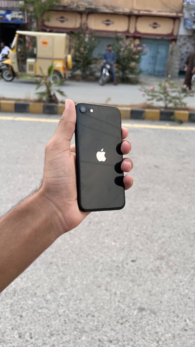 Iphone se 2022 3