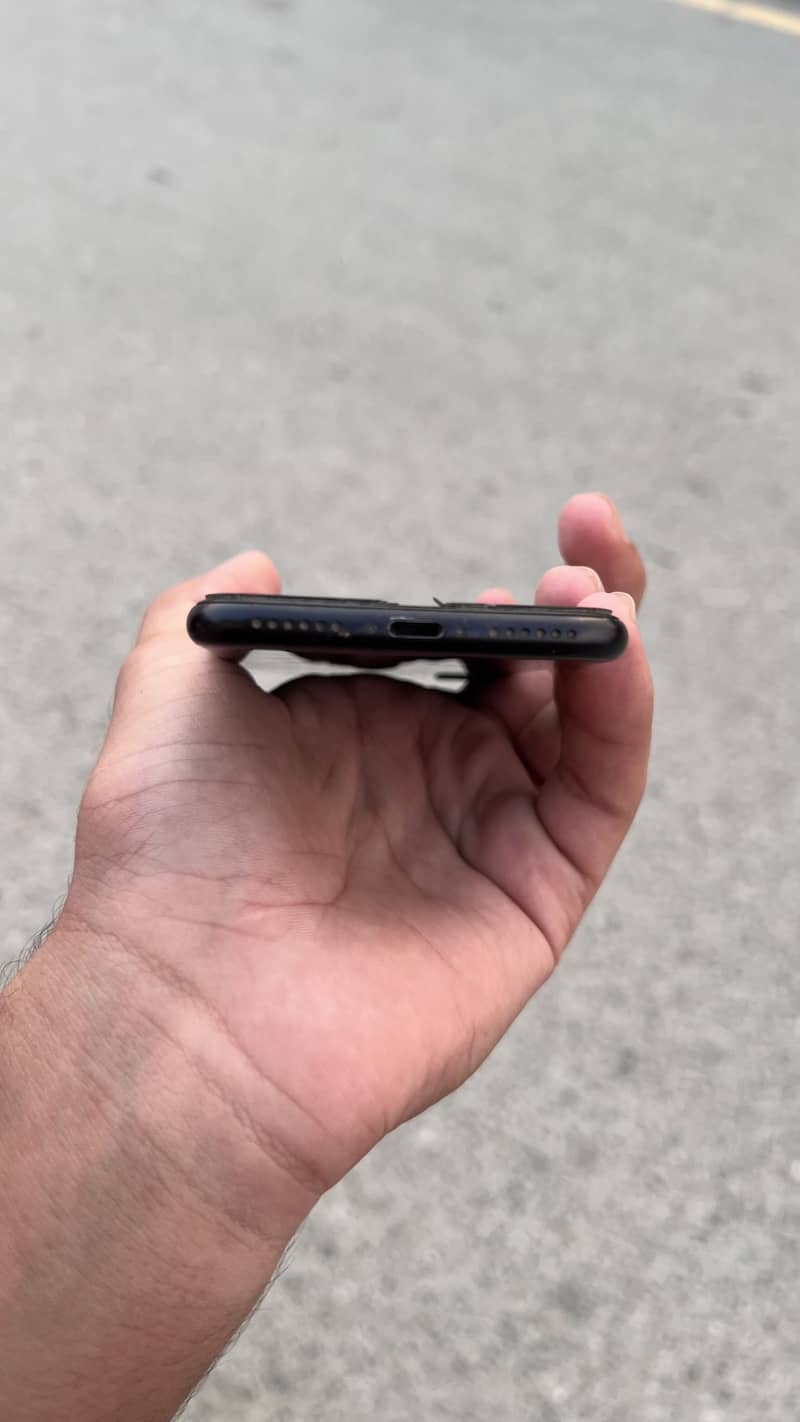 Iphone se 2022 4