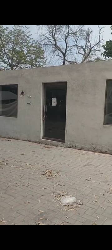 4 Kanal Plot Main Canal Road