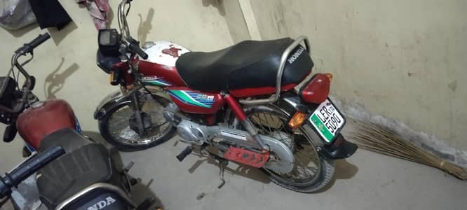 Honda CD 70 2017