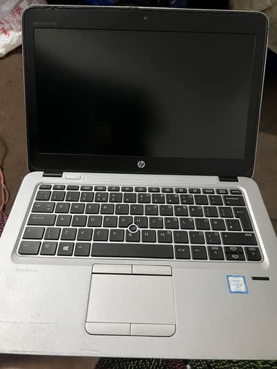 HP EliteBook 820 G4 Core I5 7th Gen 8GB Ram 256 GB SSD Slim Business