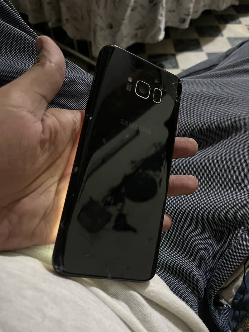 Samsung Mobile S8 Plus 2