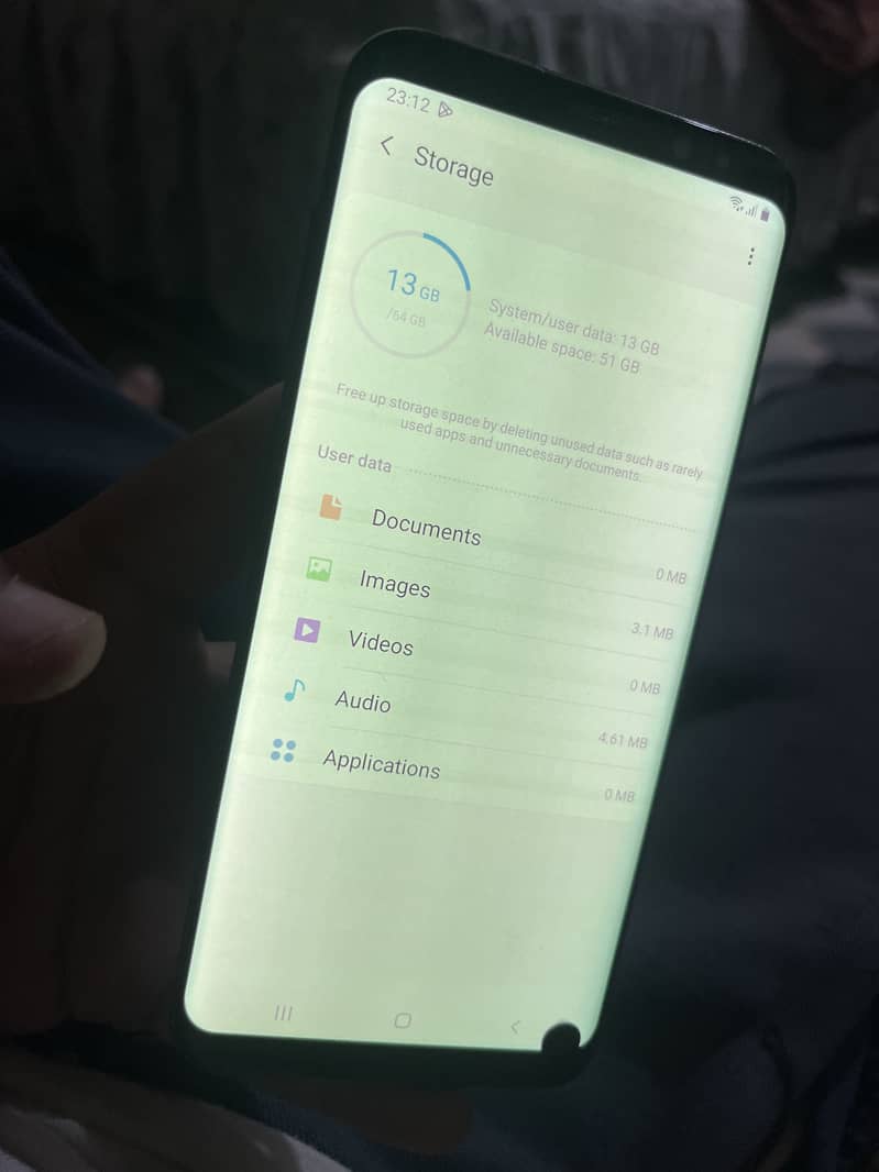 Samsung Mobile S8 Plus 3