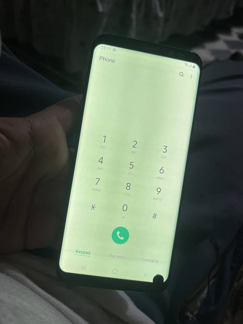 Samsung Mobile S8 Plus 5