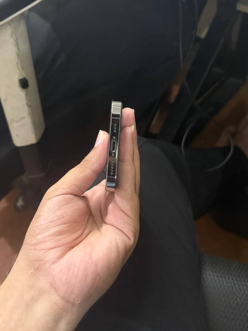 Apple iPhone 13 Pro 5