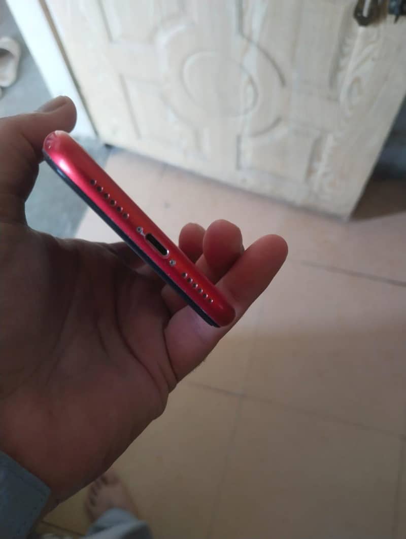 Apple iPhone 11 2