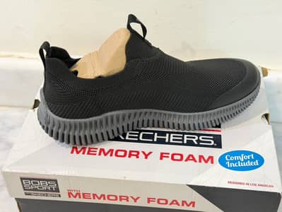 Skechers