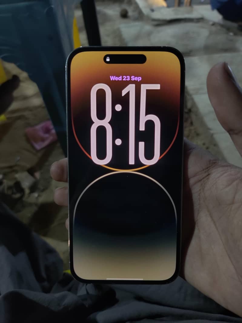 Apple iPhone 14 Pro Max 3