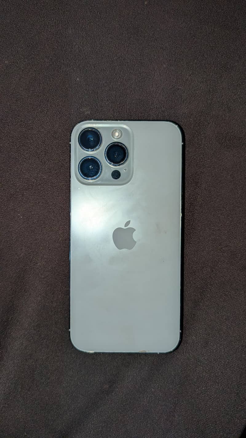 Apple iPhone 14 Pro Max 0