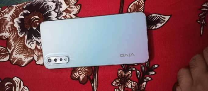 Vivo Y7s