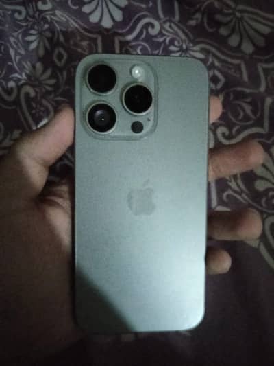 Apple iPhone 15 Pro (phone has issue)