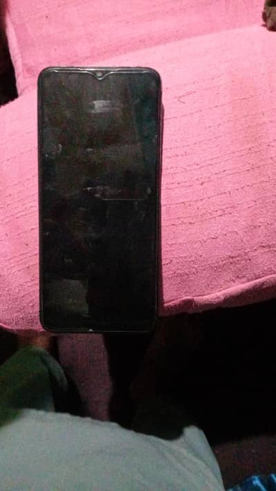 Realme C35