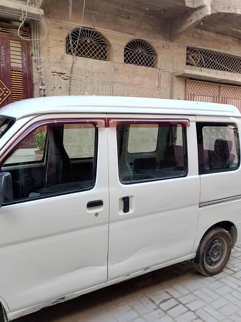 Hijet 9