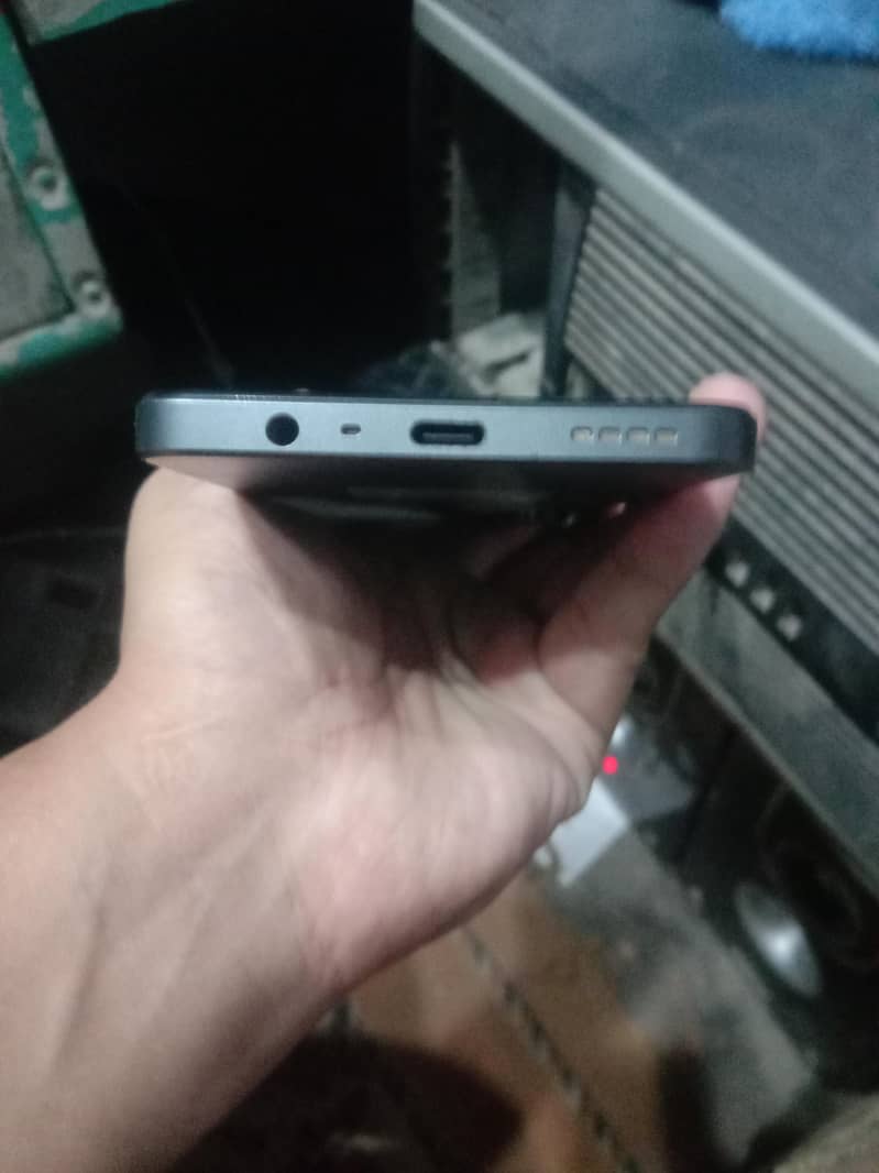 Realme Note 60x 3
