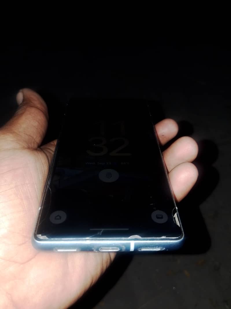 Google Pixel 7a 2