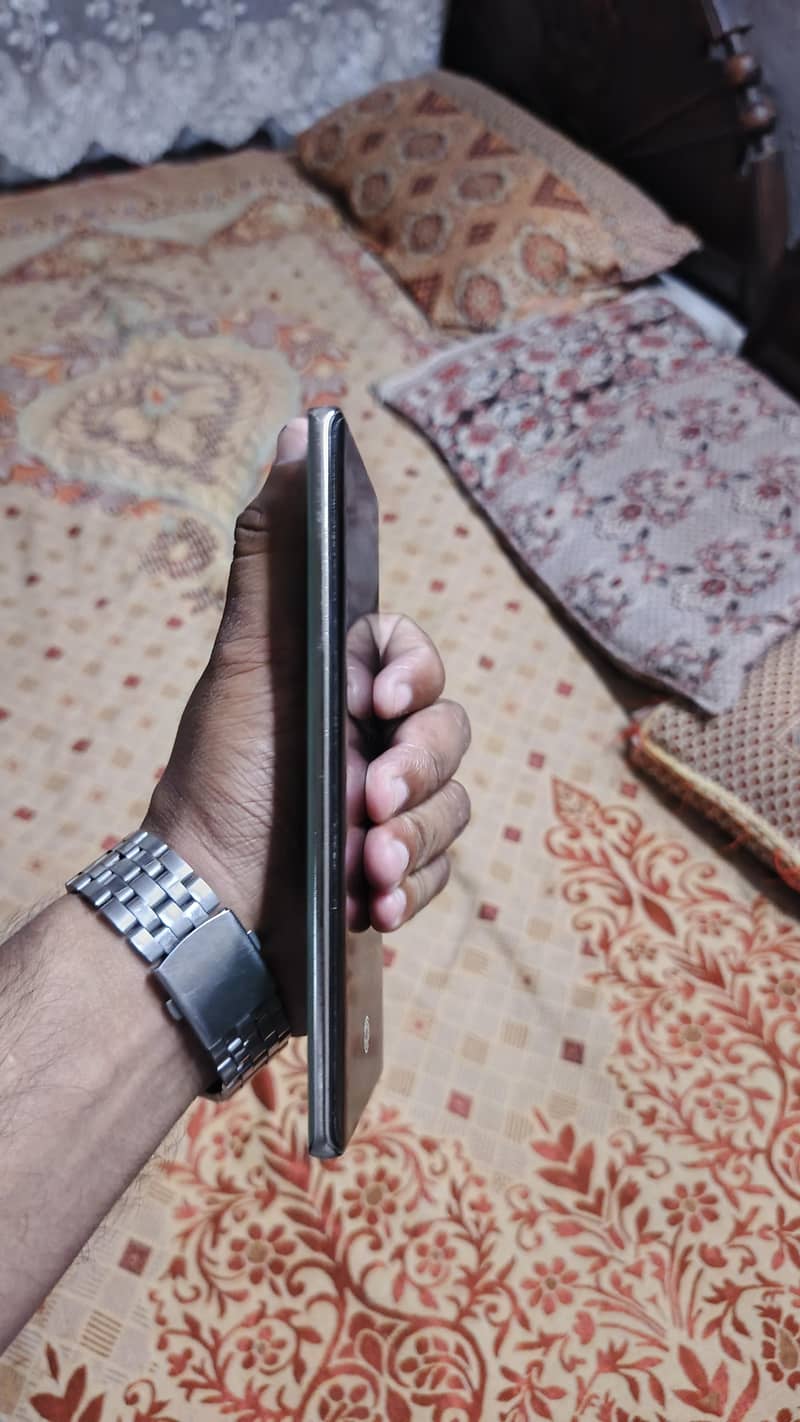 Tecno Spark 20 Pro Plus 5